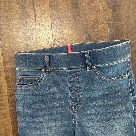 SPANX Women’s Vintage Indigo Flare Blue Pull On Jeans Size Small - Picture 3 of 9